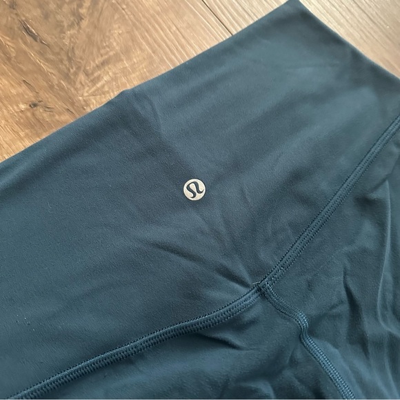 Lululemon Align Crop *21" Nulu Leggings - Size 6 - Picture 5 of 7